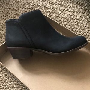 LUCKY BRAND black leather booties